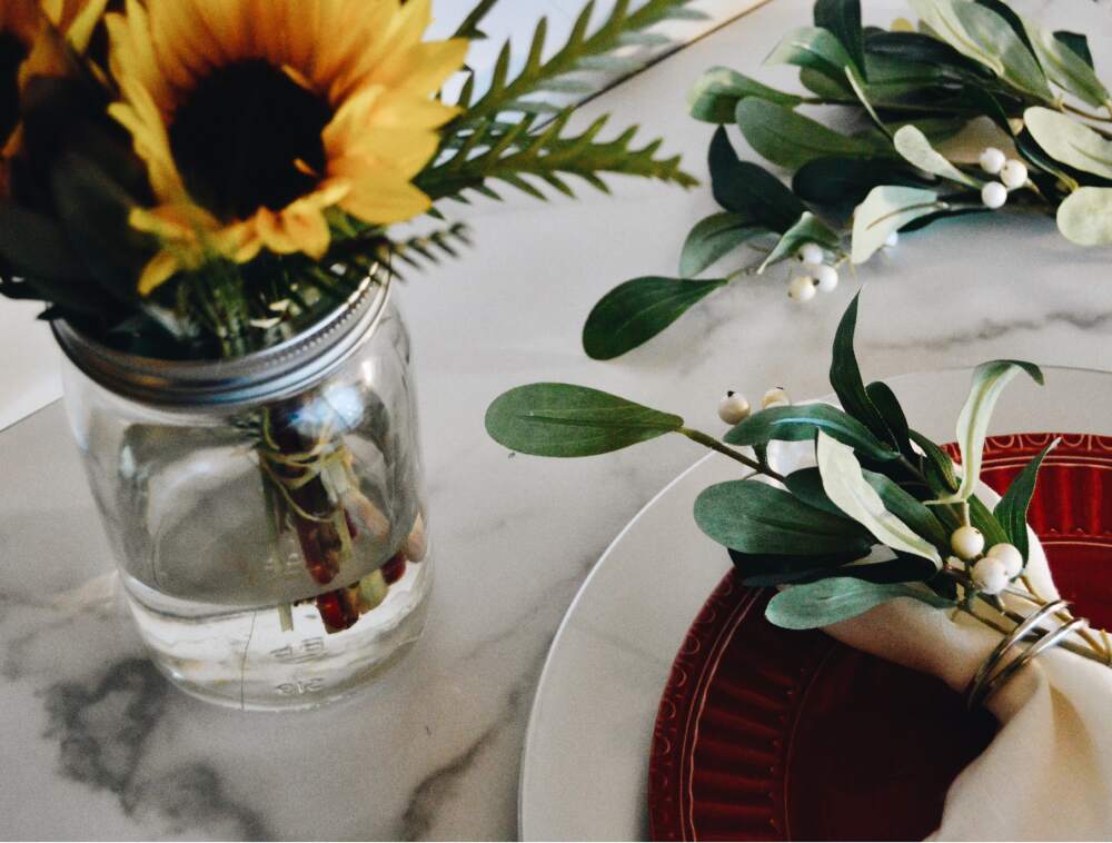 Which Flowers are best for Thanksgiving Centerpieces?